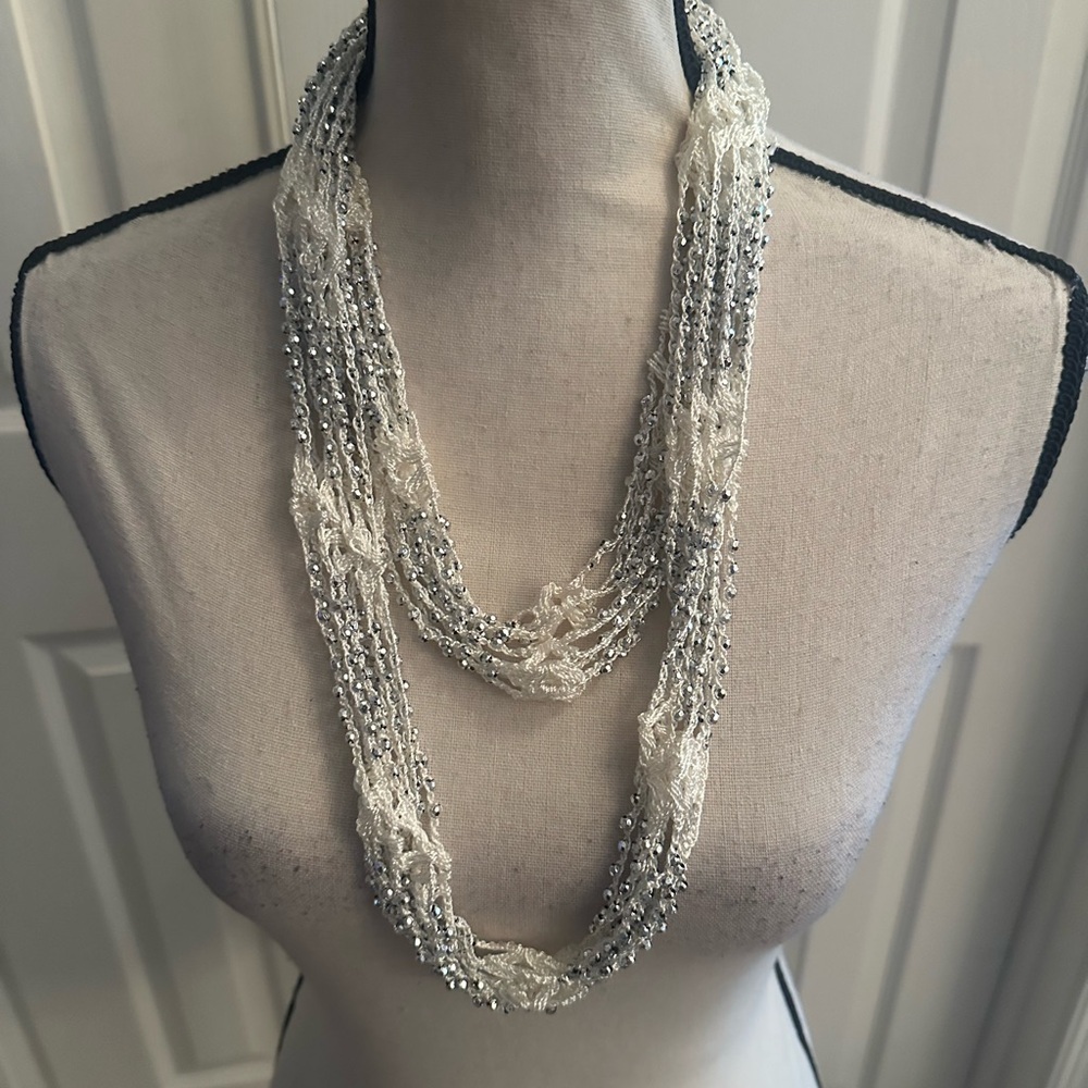 NWT Silver and White Beaded Necklace 30’ Infinity Scarf
